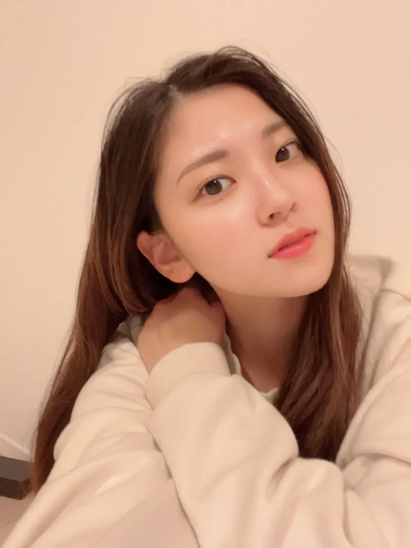 개쩌는 AV 신인 배우